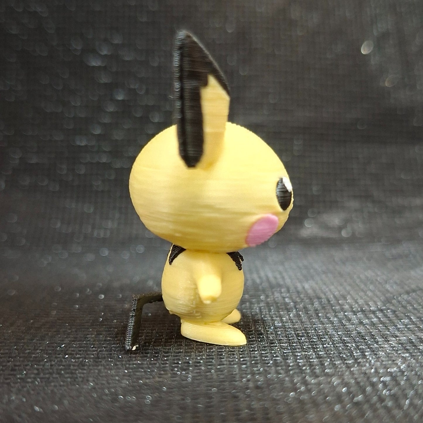 Mini Figura Pichu Coleccionable