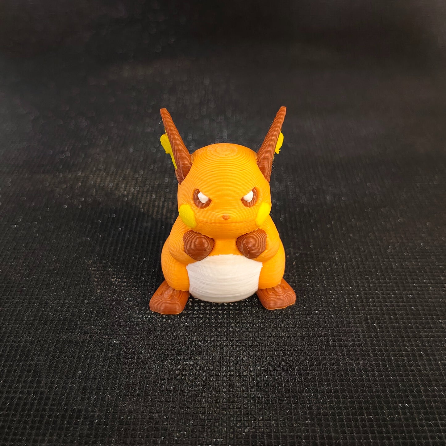 Mini Figura Raichu Coleccionable